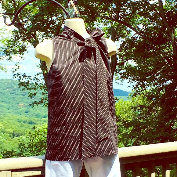 ♥️Great Versatile Tie Neck Top size L (168) - Picture 5 of 5